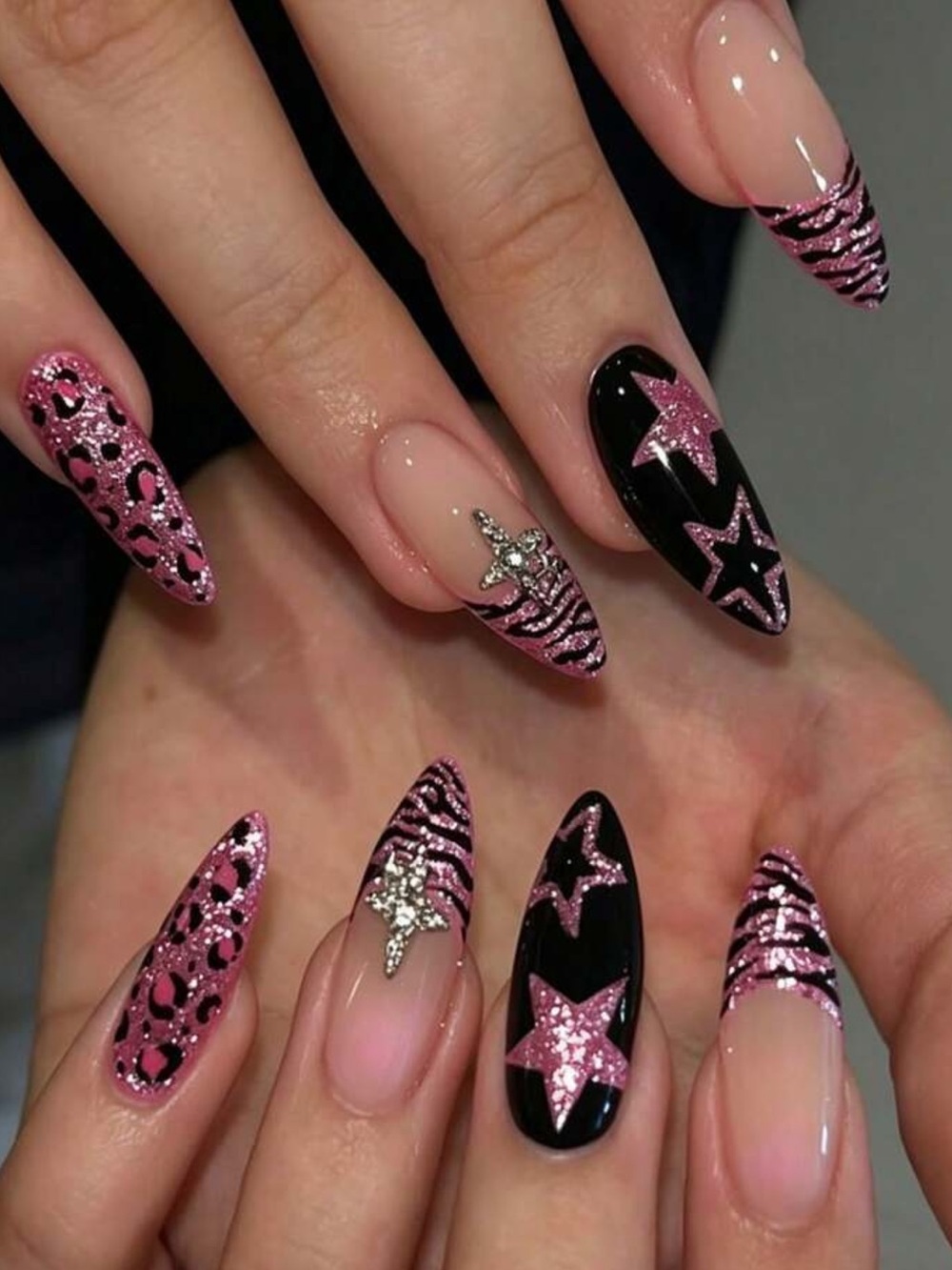 24pc Press On Nail Set from the Nail Bar 💅